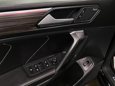 2022 Volkswagen Tiguan 2.0T SEL R-Line 4MOTION