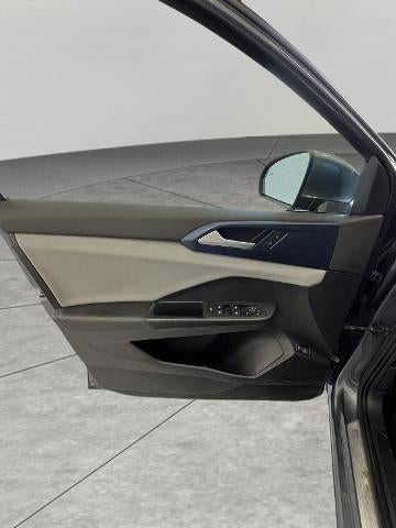2022 Volkswagen Taos SE 4MOTION