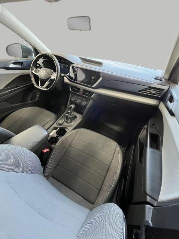 2022 Volkswagen Taos SE 4MOTION