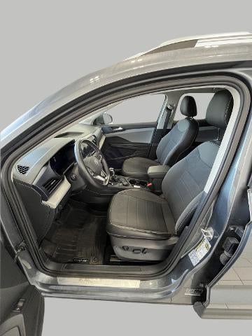 2022 Volkswagen Taos SE 4MOTION