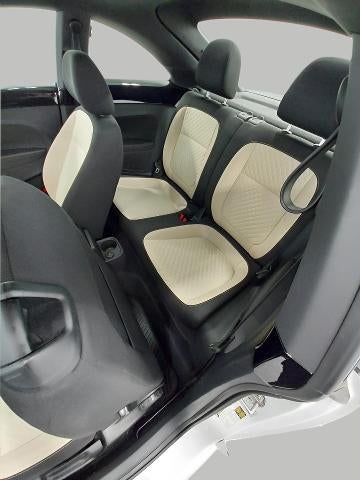 2019 Volkswagen Beetle S Auto