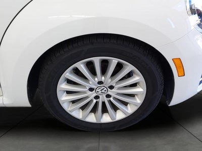 2019 Volkswagen Beetle S Auto