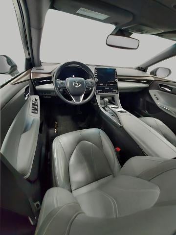 2019 Toyota Avalon XLE (SE)