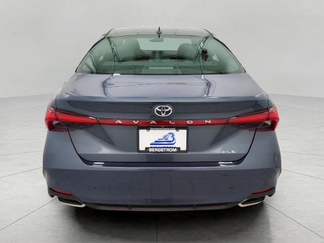 2019 Toyota Avalon XLE (SE)