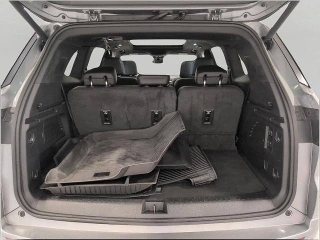 2025 Buick Enclave 4dr Avenir