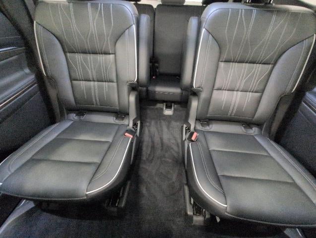2025 Buick Enclave 4dr Avenir