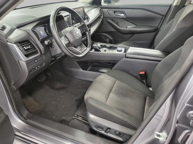 2025 Nissan Rogue AWD SV