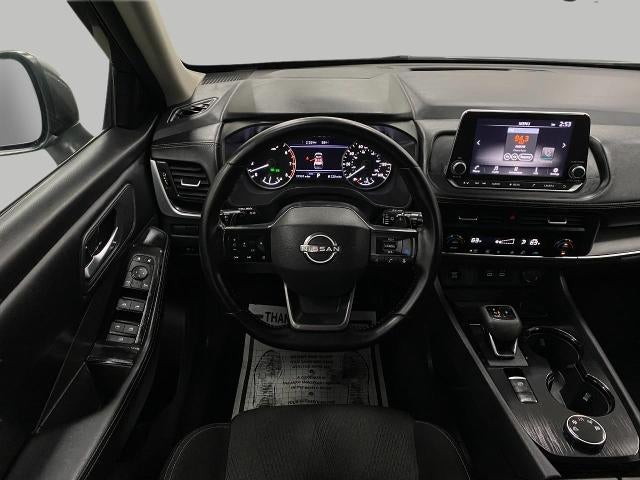 2025 Nissan Rogue AWD SV