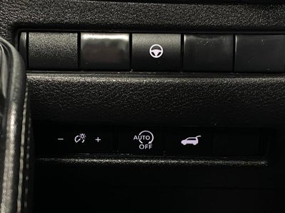 2025 Nissan Rogue AWD SV