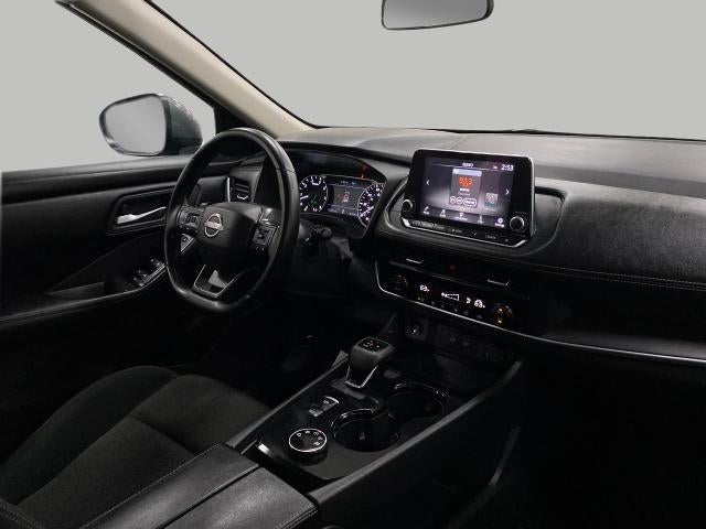 2025 Nissan Rogue AWD SV