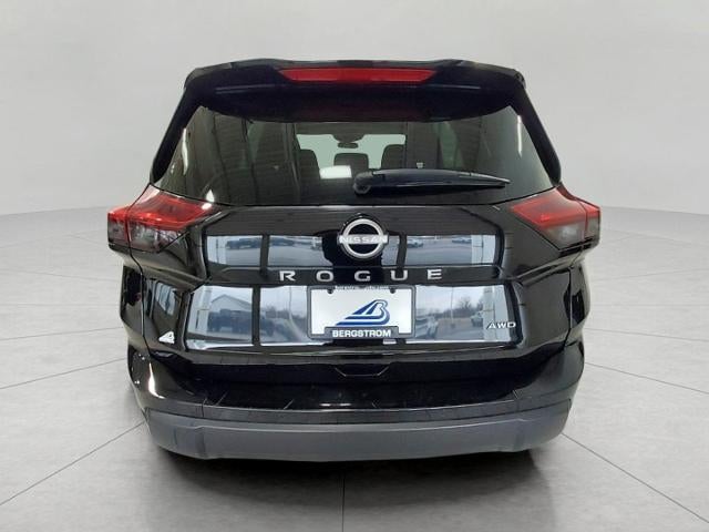 2025 Nissan Rogue AWD SV