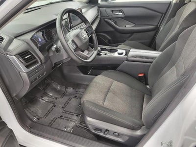 2025 Nissan Rogue AWD SV