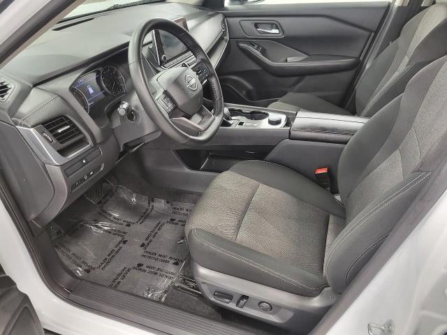2025 Nissan Rogue AWD SV