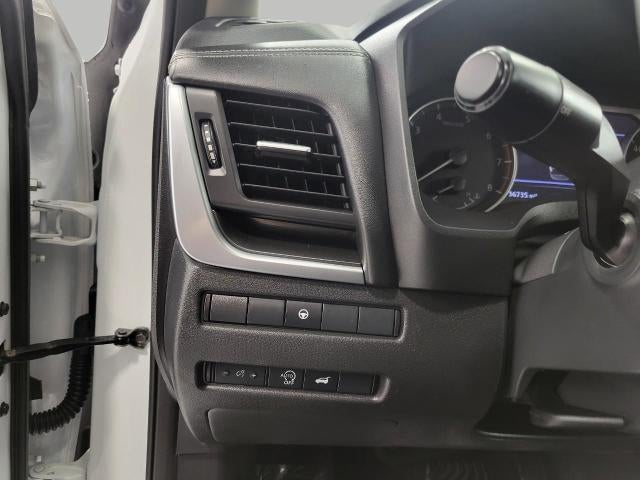 2025 Nissan Rogue AWD SV