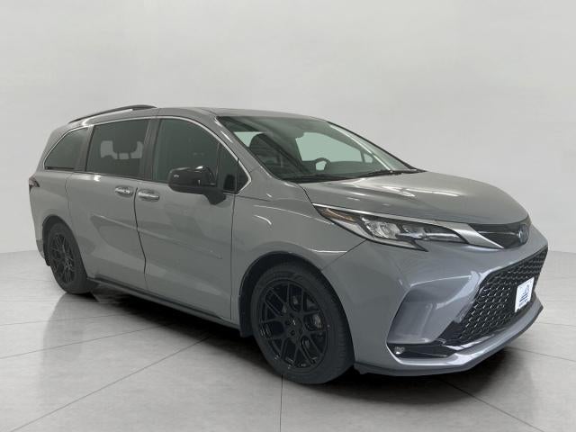 2023 Toyota Sienna XSE FWD 7-Passenger (Natl)