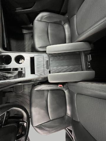 2023 Toyota Sienna XSE FWD 7-Passenger (Natl)