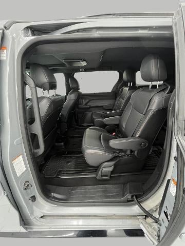 2023 Toyota Sienna XSE FWD 7-Passenger (Natl)