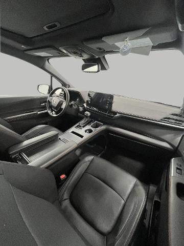 2023 Toyota Sienna XSE FWD 7-Passenger (Natl)