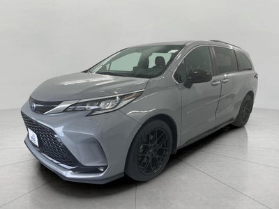 2023 Toyota Sienna XSE FWD 7-Passenger (Natl)