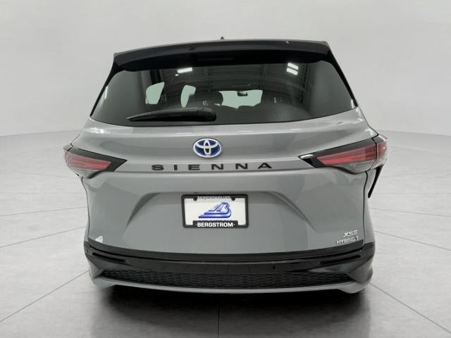 2023 Toyota Sienna XSE FWD 7-Passenger (Natl)