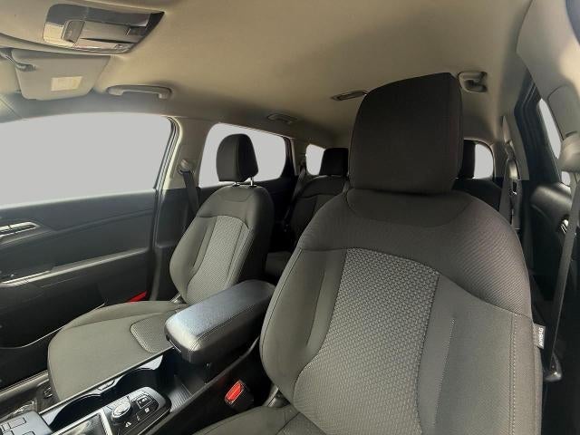 2025 Kia Sportage LX AWD