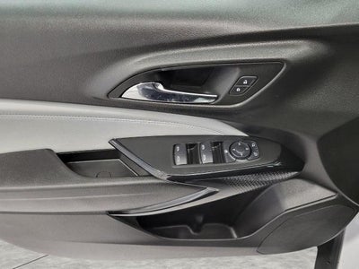 2025 Chevrolet Trax FWD 4dr LT