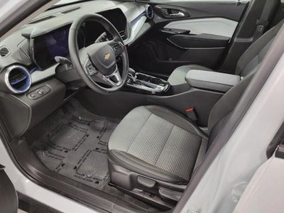 2025 Chevrolet Trax FWD 4dr LT
