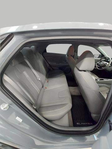 2022 Hyundai Elantra SEL IVT