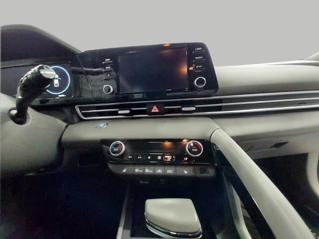 2022 Hyundai Elantra SEL IVT