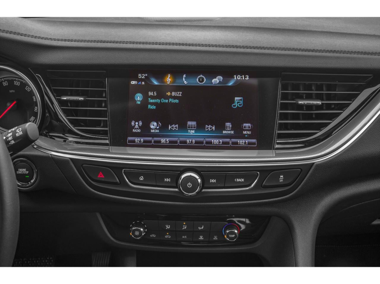 2019 Buick Regal TourX Essence AWD